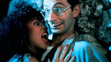 Вампир из Беверли Хиллз - фильм для взрослых