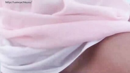 Русскую, молодую, сисястую брюнетку отодрал и обкончал водила