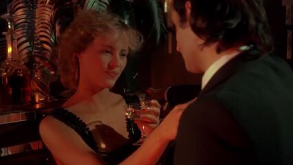 Прекрасная пленница | La belle captive (1982) эротический фильм