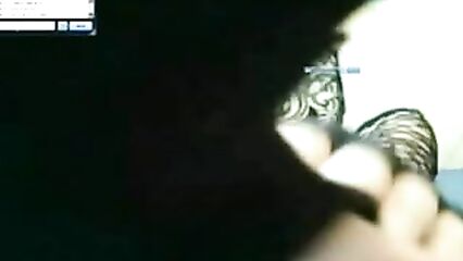 Реальный гермафродит с пенисом и вагиной на вебке