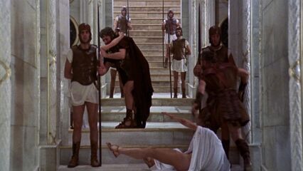 Калигула - полнометражный порно фильм с русским переводом