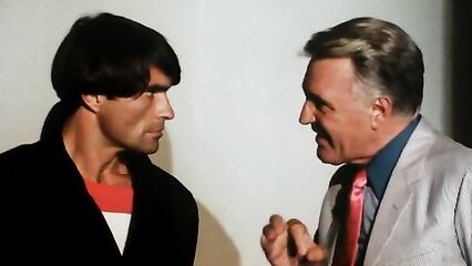 Тинто Брасс: Мотор! (1979) - эротическая комедия