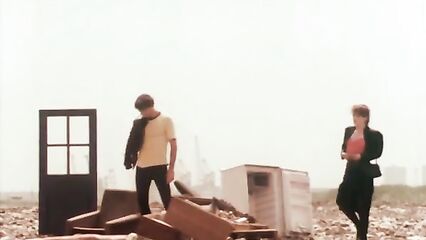 Тинто Брасс: Мотор! (1979) - эротическая комедия