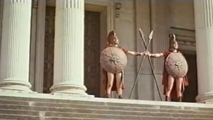 Эротические сны Клеопатры (1985) с русским переводом!