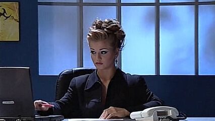 Декадентская любовь (Рабыня одной ночи) с русским переводом