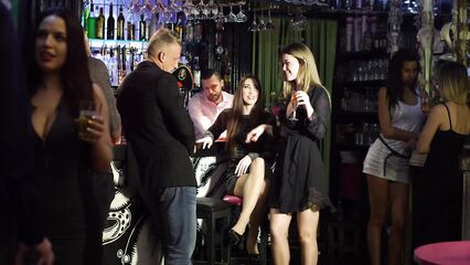 Приемная Дочь (Семейные Тайны) порно фильм с русским переводом