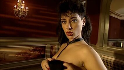 Замок анальных утех | Mansion of Desire (1993) порно фильм с переводом