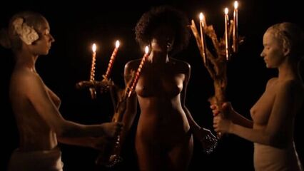 Невероятные Встречи | Surreal Encounters (с русским переводом)