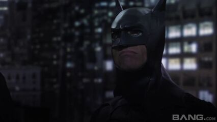Бэтмен: Тёмная Ночь - Порно-пародия с русским переводом
